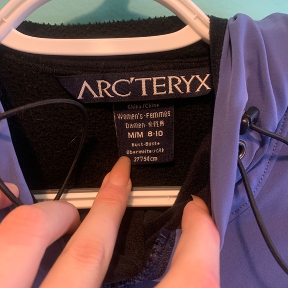 Arc’teryx jacket - Picture 2 of 4